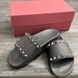 Valentino Rockstud slides 39 BNIB